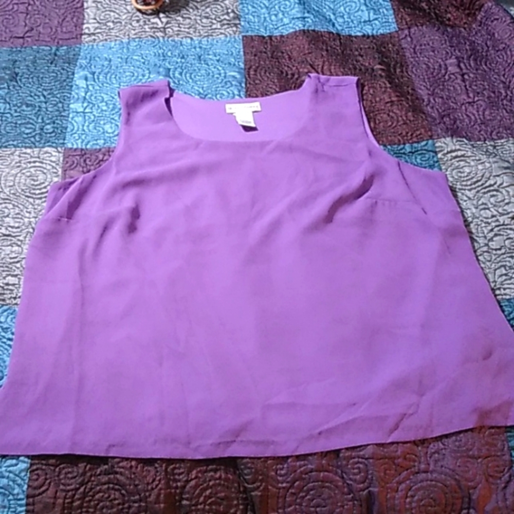 Women's Lavender Sleeveless Blouse